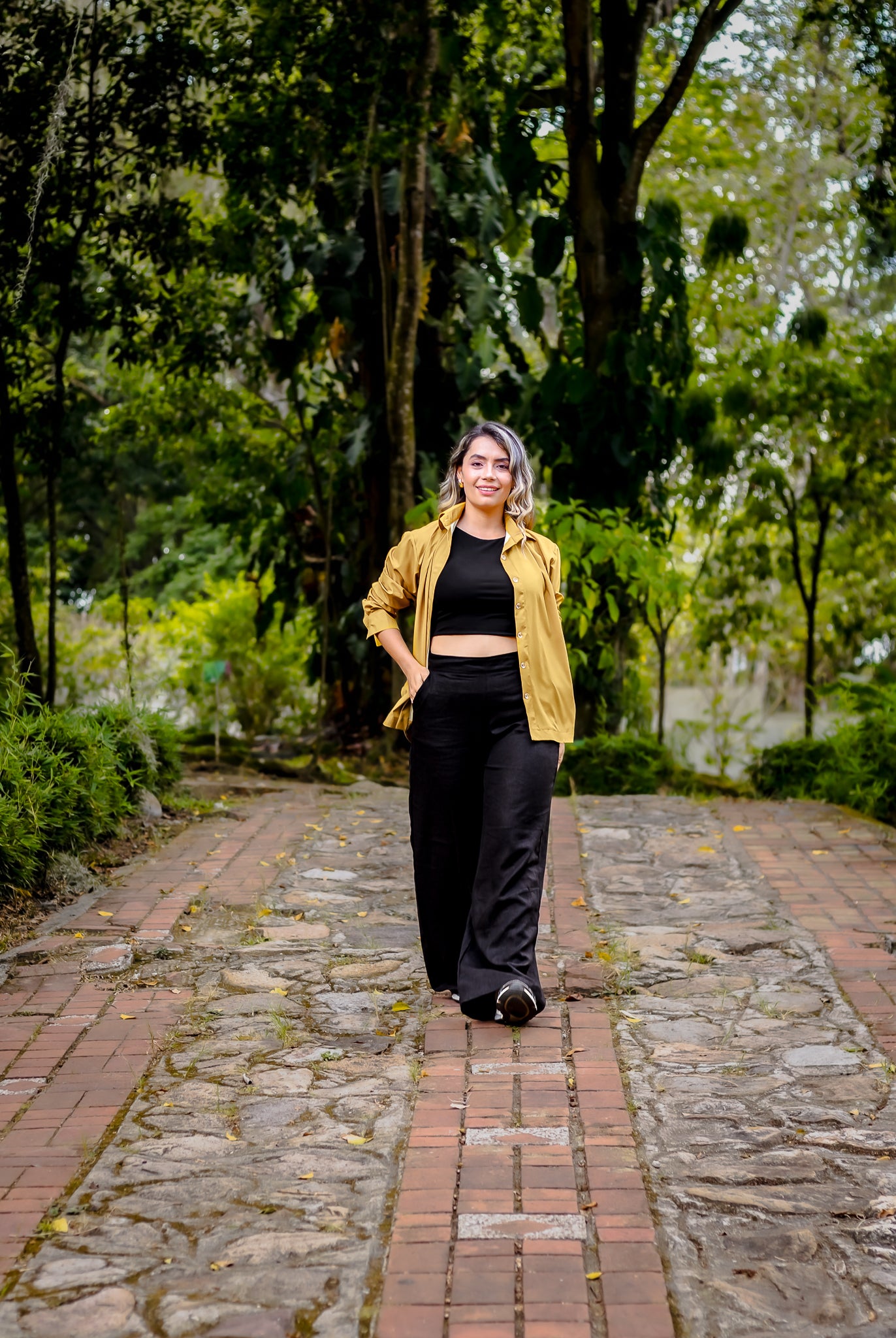 PANTALON PALAZO TIRO ALTO LINO
