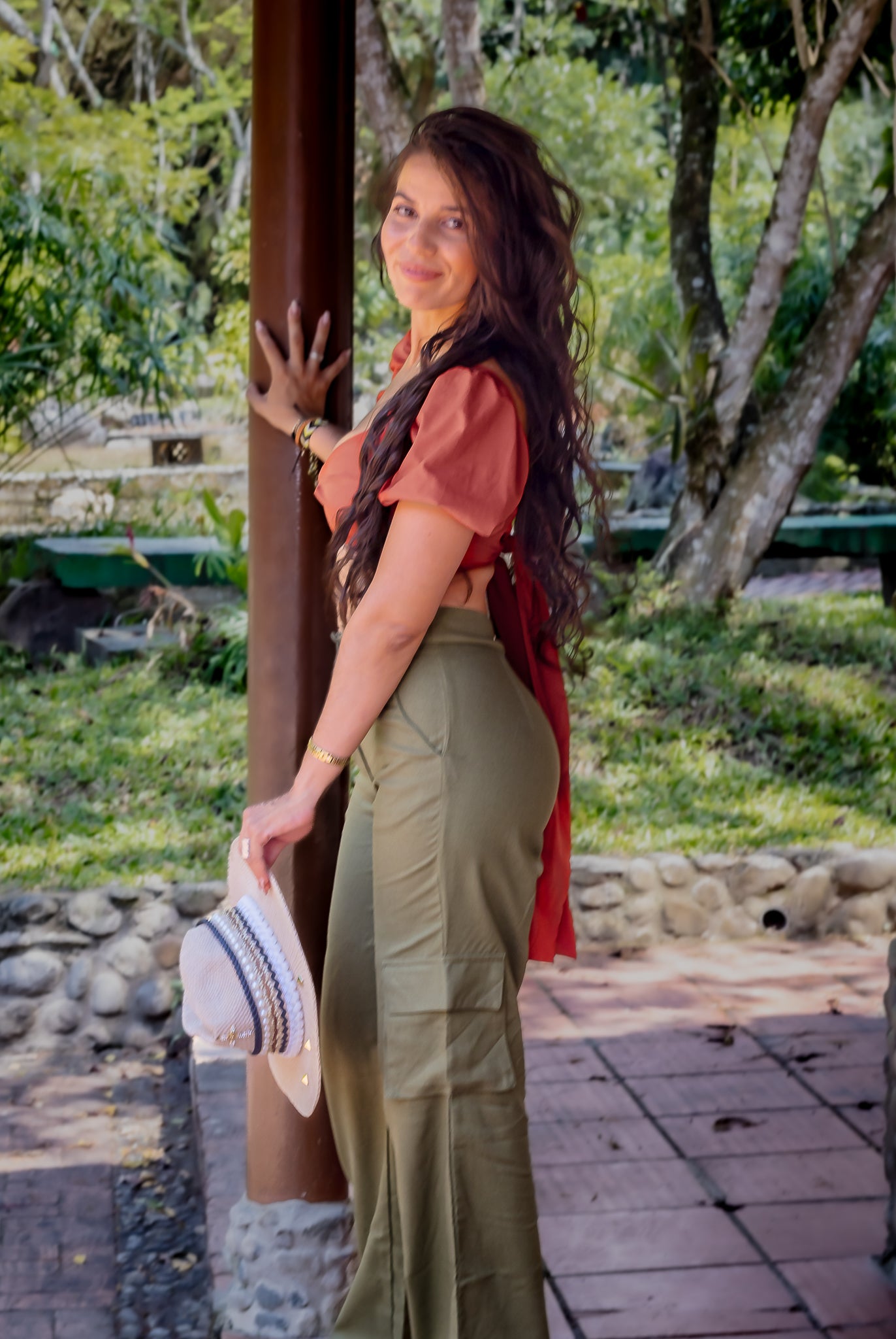 PANTALON TIPO CARGO
